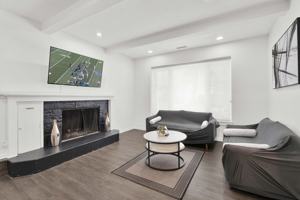 featured image of 6060 Franklin Rd