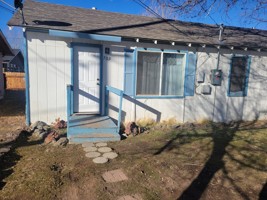 featured image of 703 N East D St
