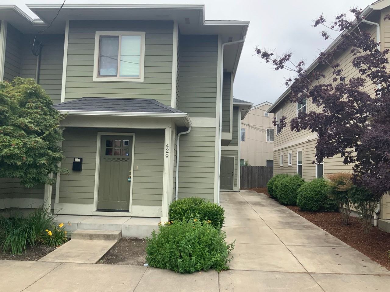 429 E 16th Ave - Photo 2 of 27