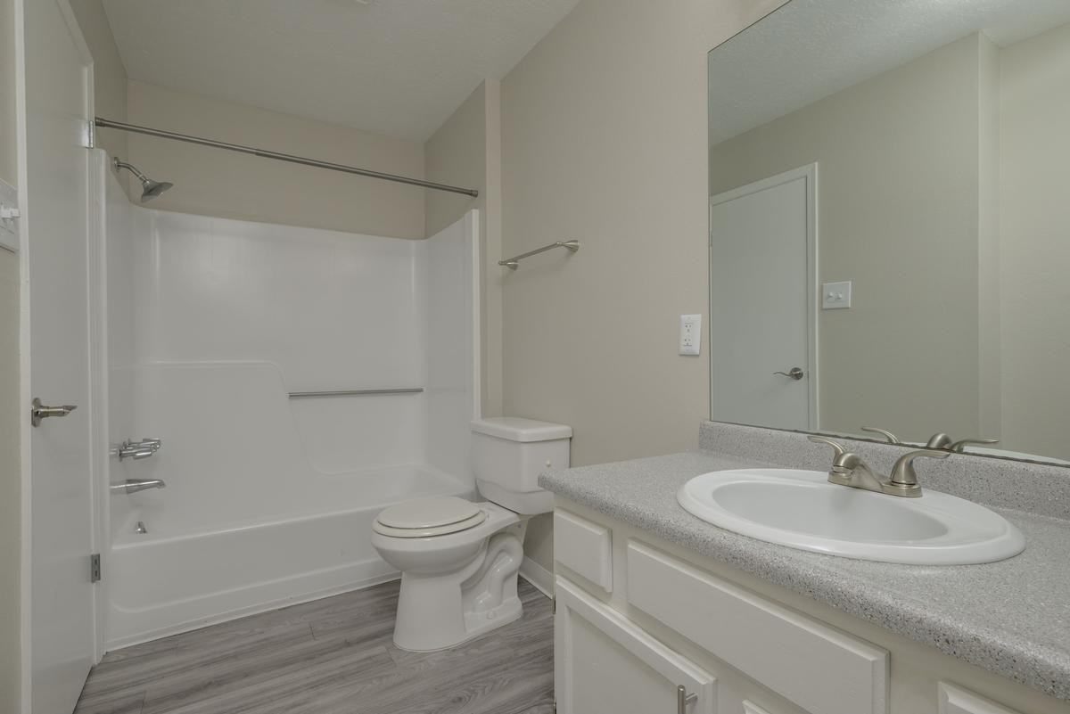 4201 Meadowlark Ln Se - Photo 3 of 16