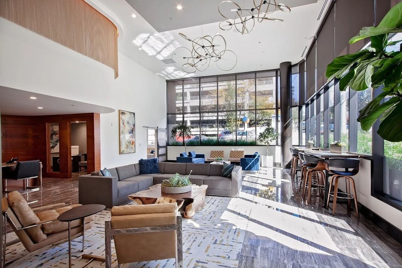 Lexington Apartments - Photo 3 of 25