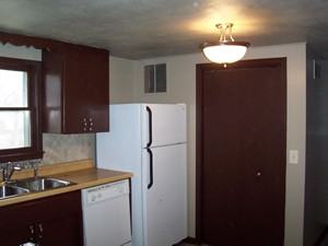 206 12th St - Photo 3 of 9