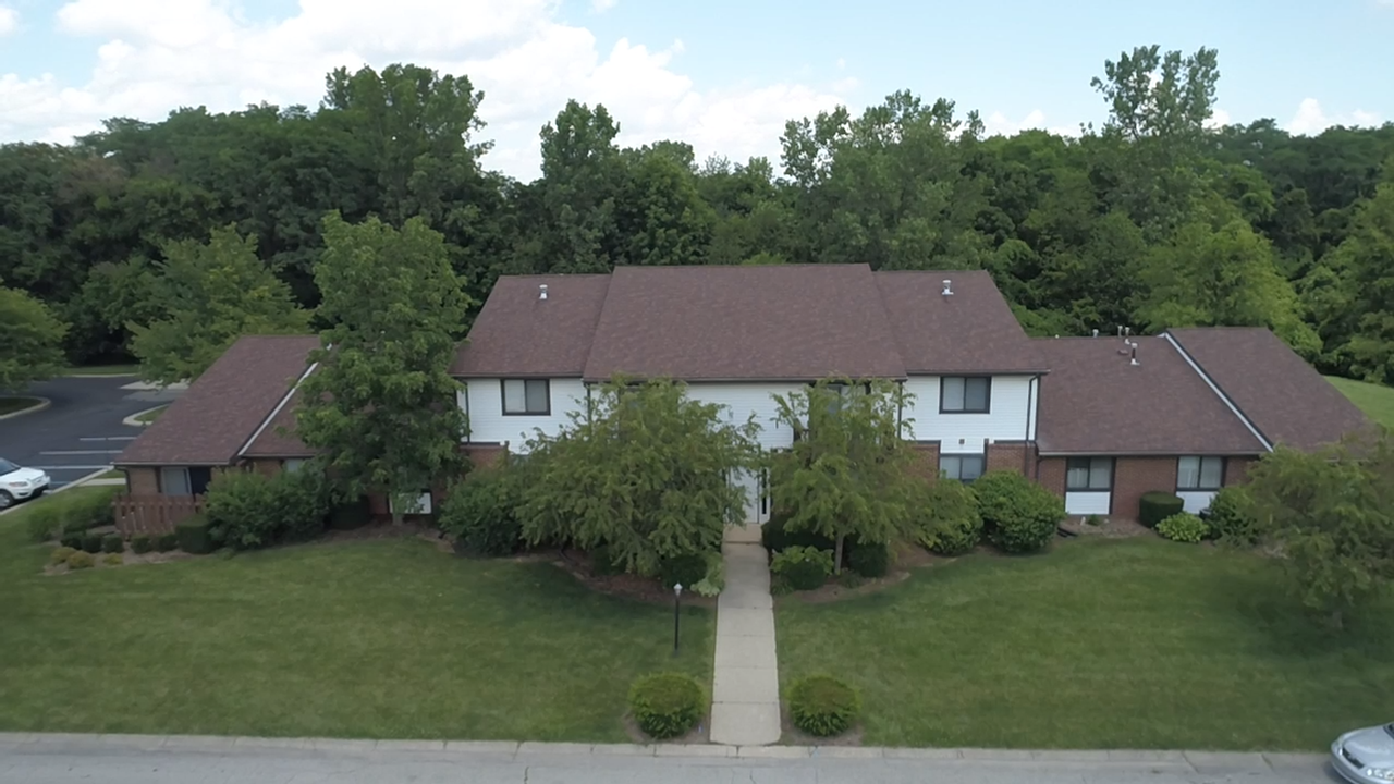 300 - Park Ridge Commons Apartments - Photo 4 of 7