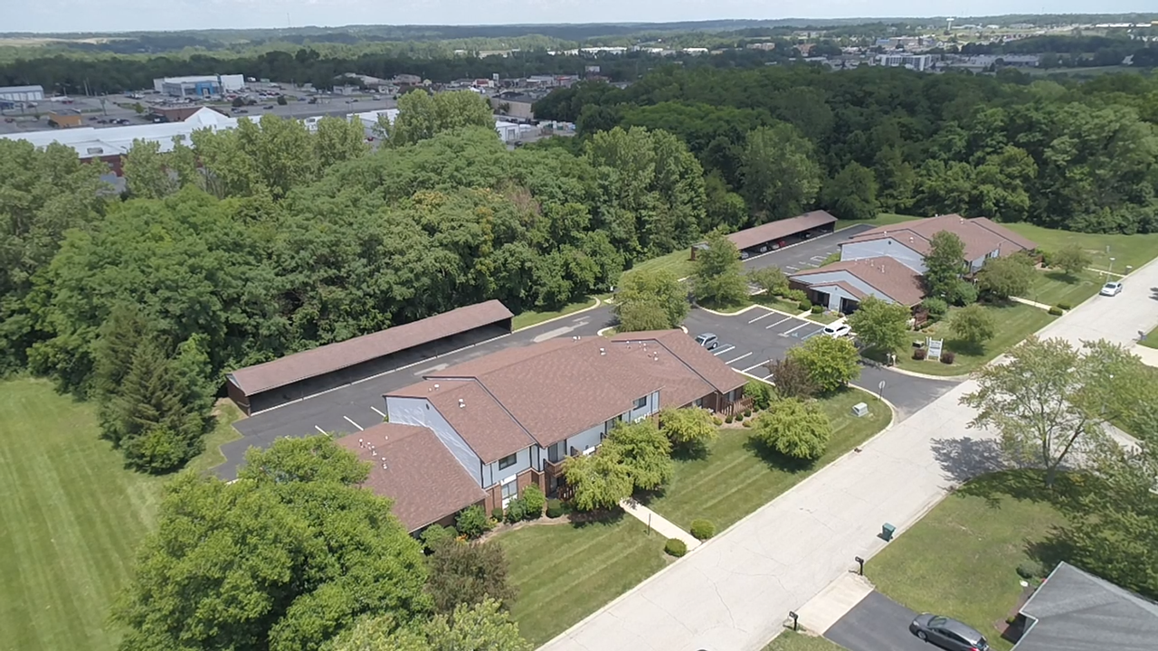 300 - Park Ridge Commons Apartments - Photo 7 of 7