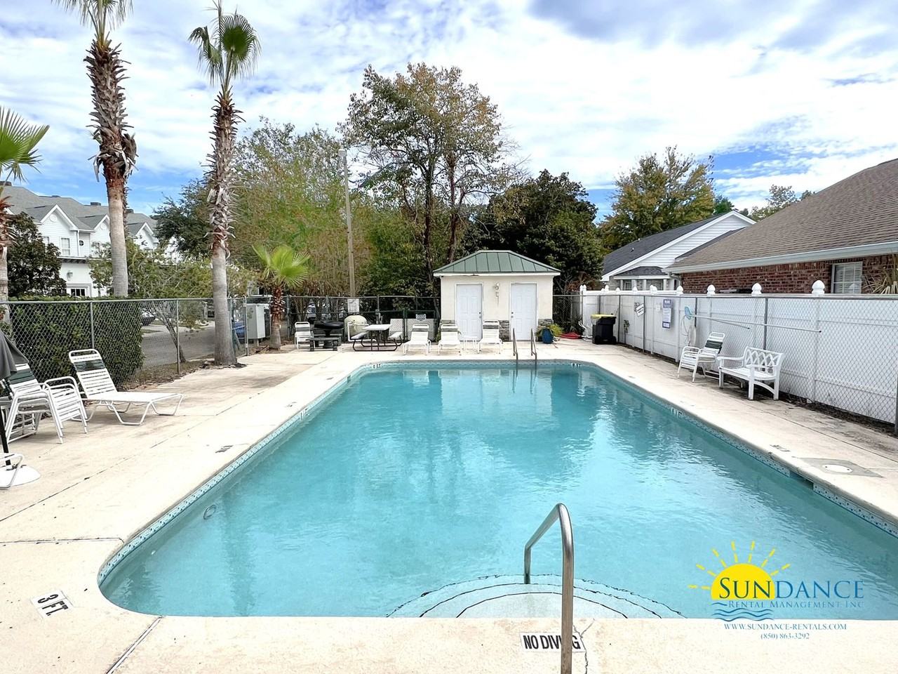 2929 Hidden Bay Blvd - Photo 2 of 28