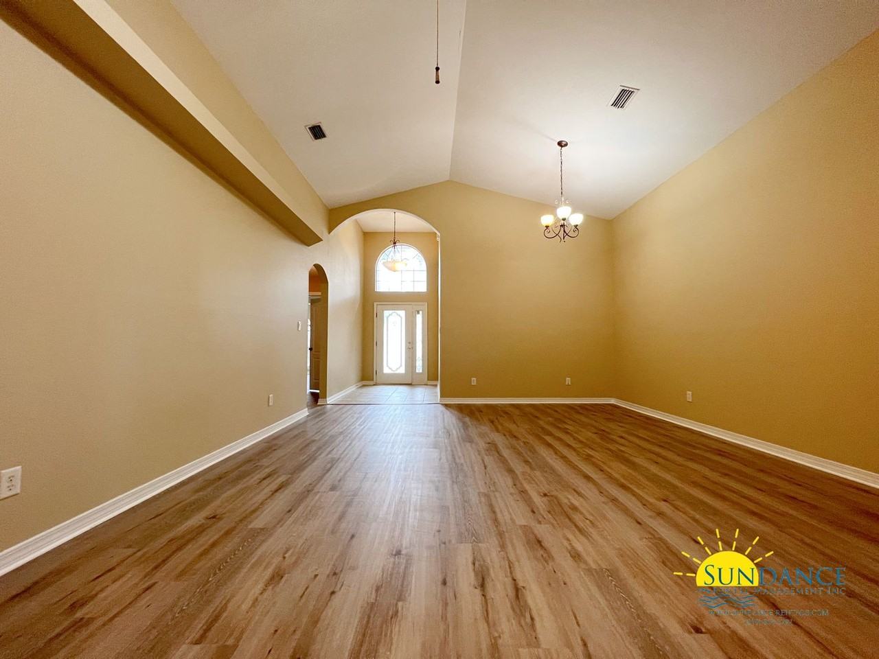 2929 Hidden Bay Blvd - Photo 4 of 28