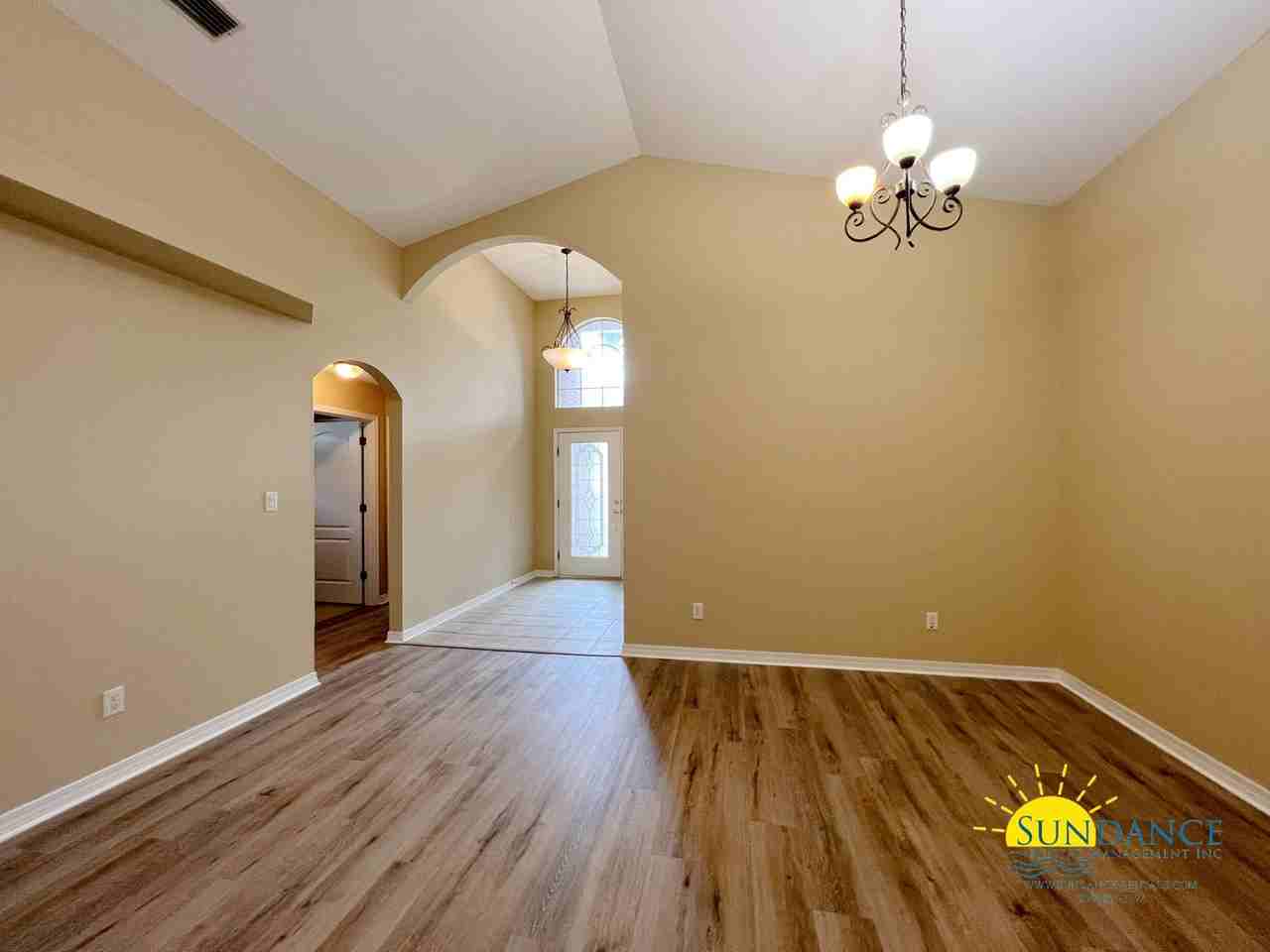 2929 Hidden Bay Blvd - Photo 6 of 28