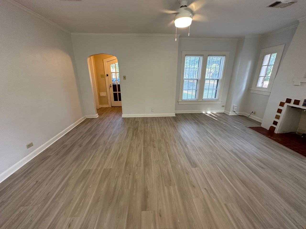 2117 S Ong St - Photo 5 of 35