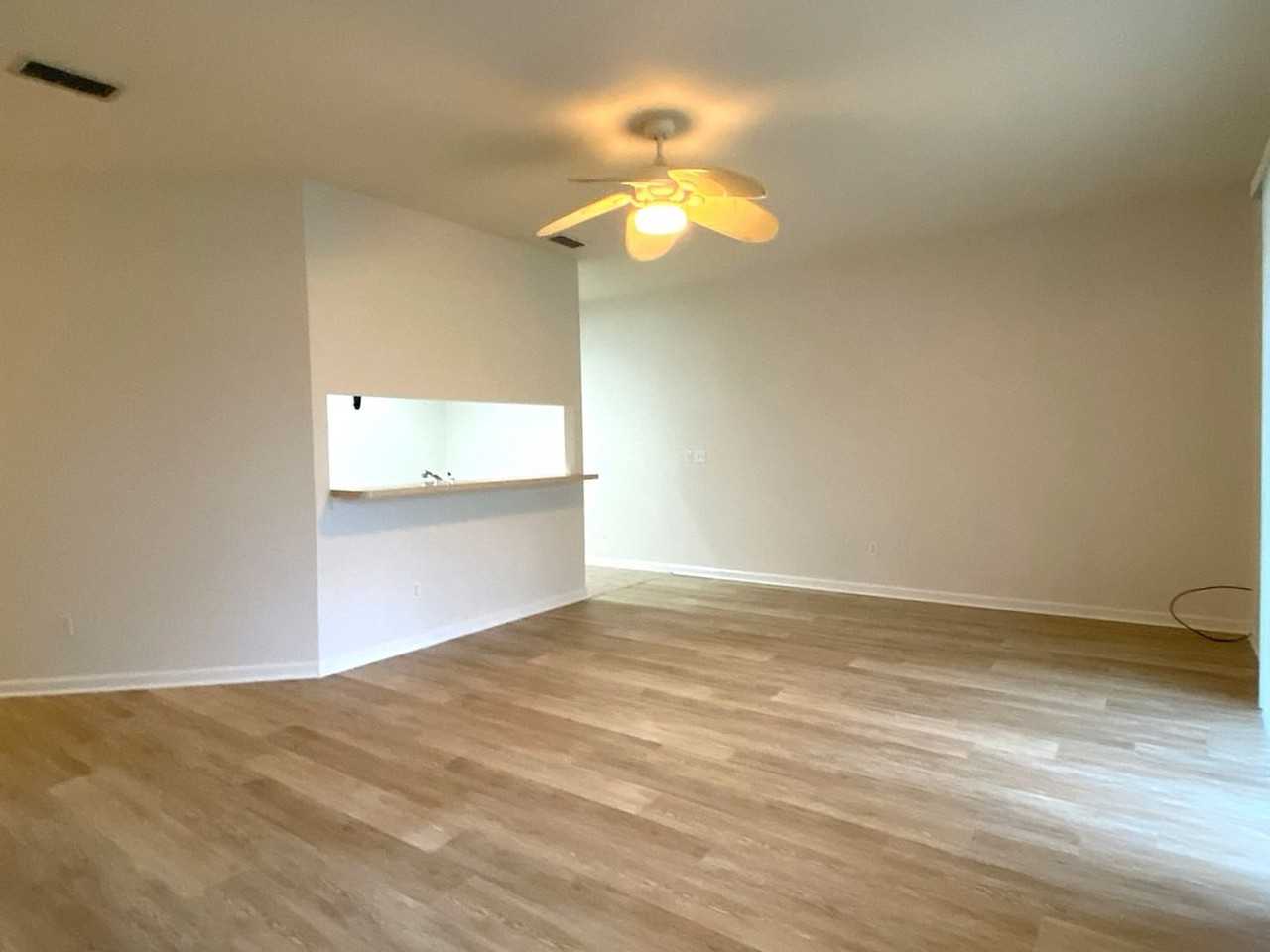 1998 Yellowfin Dr - Photo 3 of 16