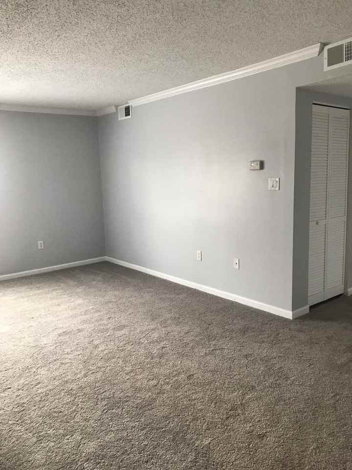 15512 Horseshoe Ln - Photo 3 of 19