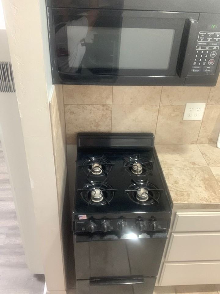 2348 Johnson Ave - Photo 3 of 13