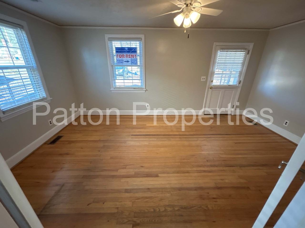 1337 B Ave - Photo 4 of 17