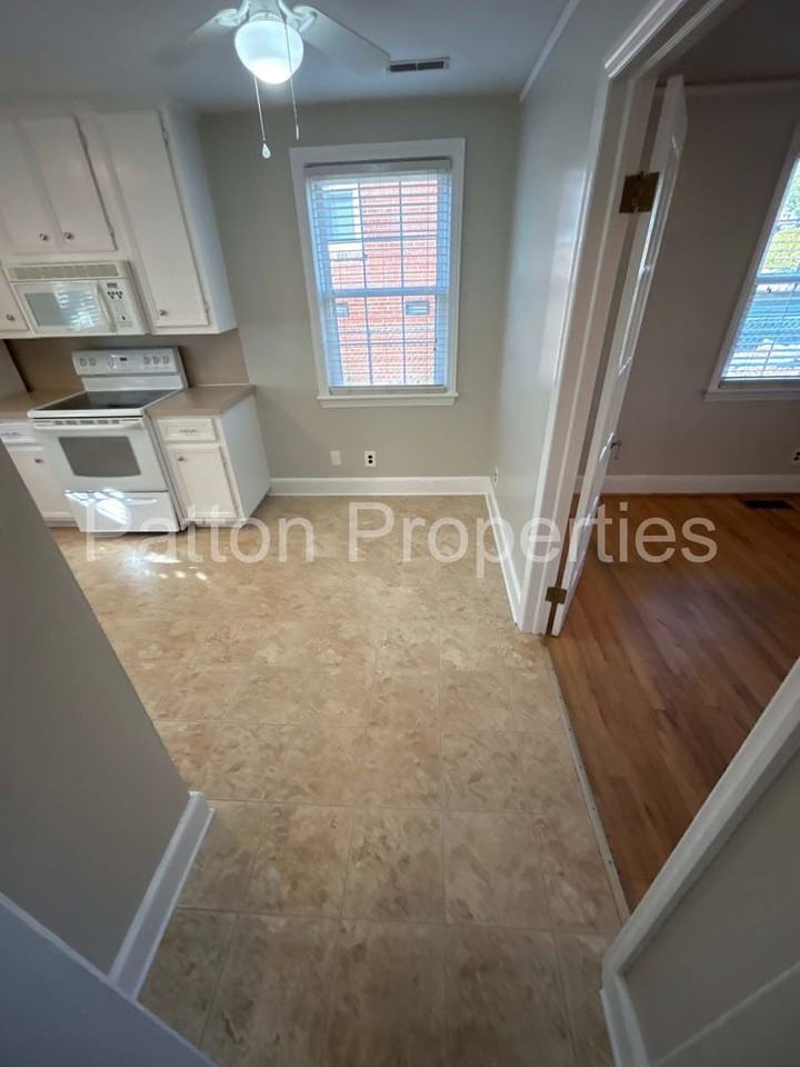 1337 B Ave - Photo 5 of 17