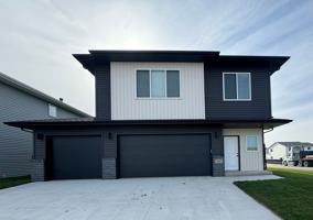 featured image of 1061 60th Ave W