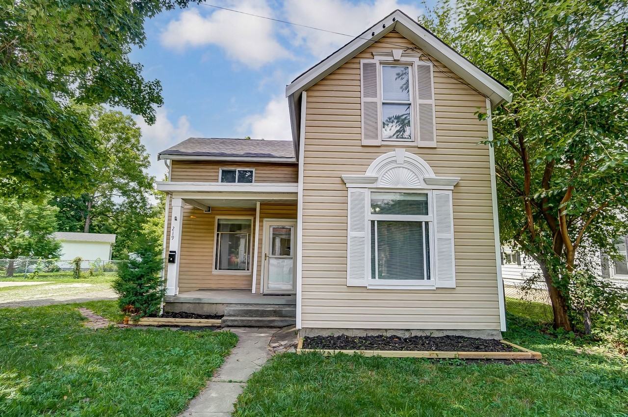 219 W Porter St - Photo 2 of 42