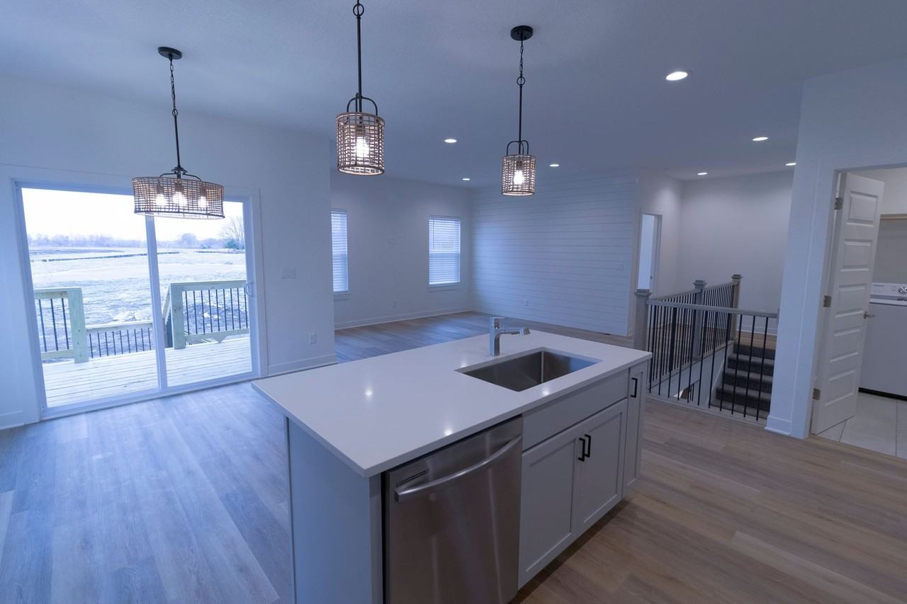 19627 199th Ter - Photo 7 of 19