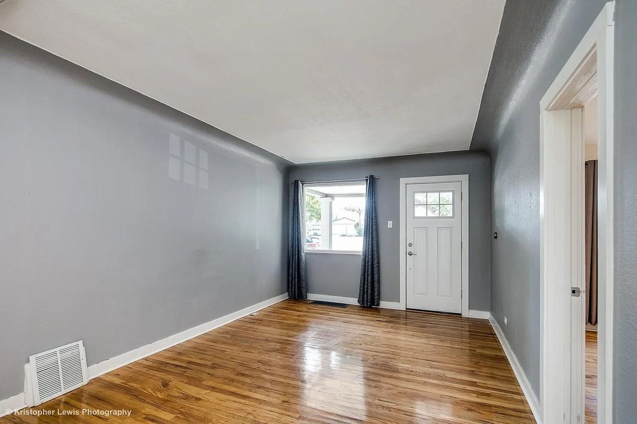 3720 Navajo St - Photo 5 of 24