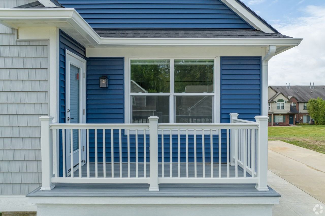 32980 Antrim Dr - Photo 3 of 19