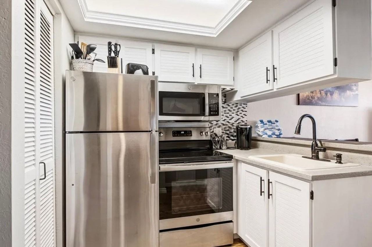 150 150 S Ridge View St #129 - Photo 4 of 10