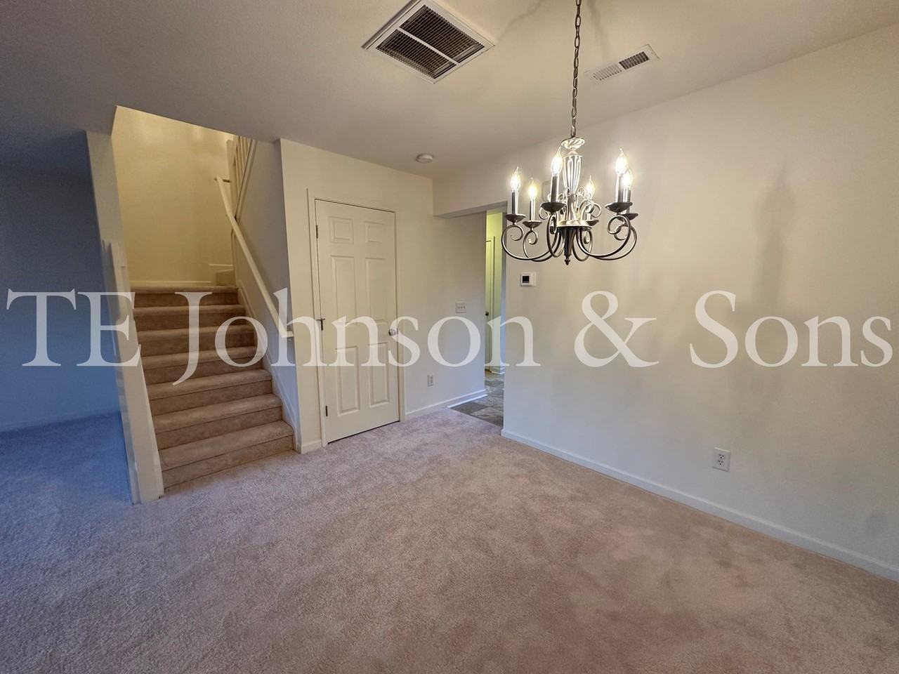 2544 Halle Ann Cir - Photo 5 of 17