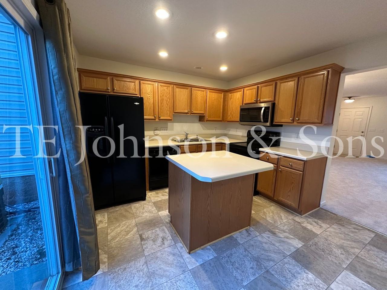 2544 Halle Ann Cir - Photo 7 of 17