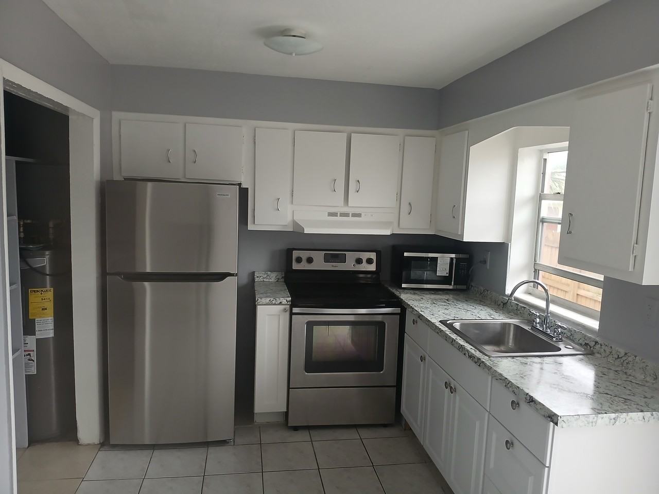 7630 Pembroke Road #C - Photo 5 of 22