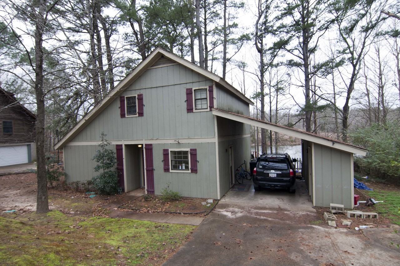 3338 Whippoorwill Ln - Photo 2 of 8