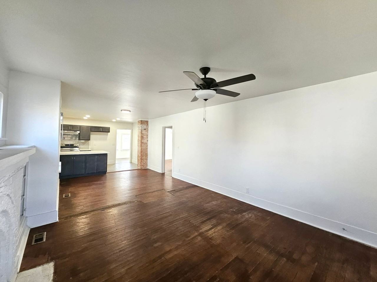 2116 N Prospect Ave - Photo 3 of 17