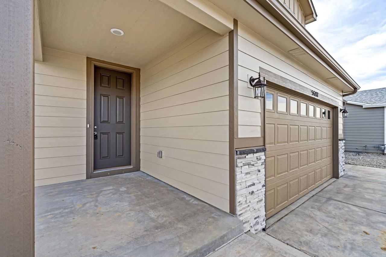 5607 Shady Oaks Dr - Photo 5 of 25