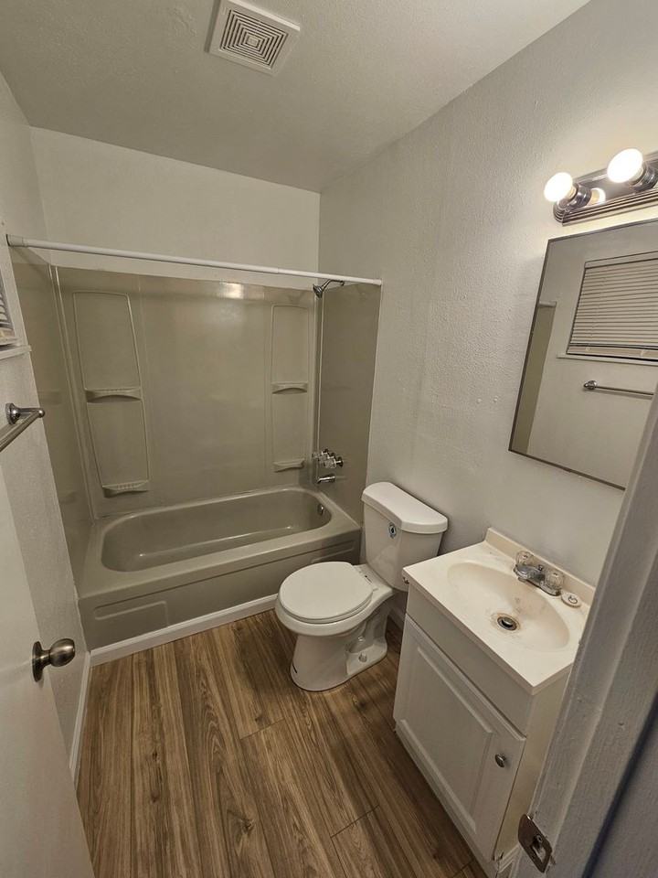 25191 Grant St #2 - Photo 7 of 10