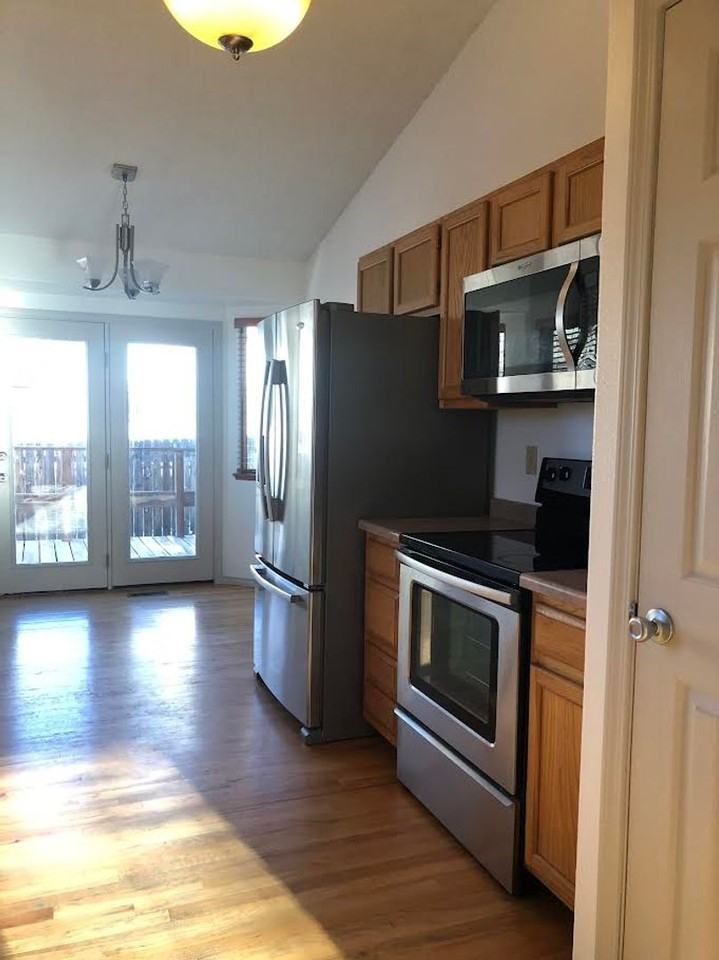 5941 Corinth Dr - Photo 5 of 27