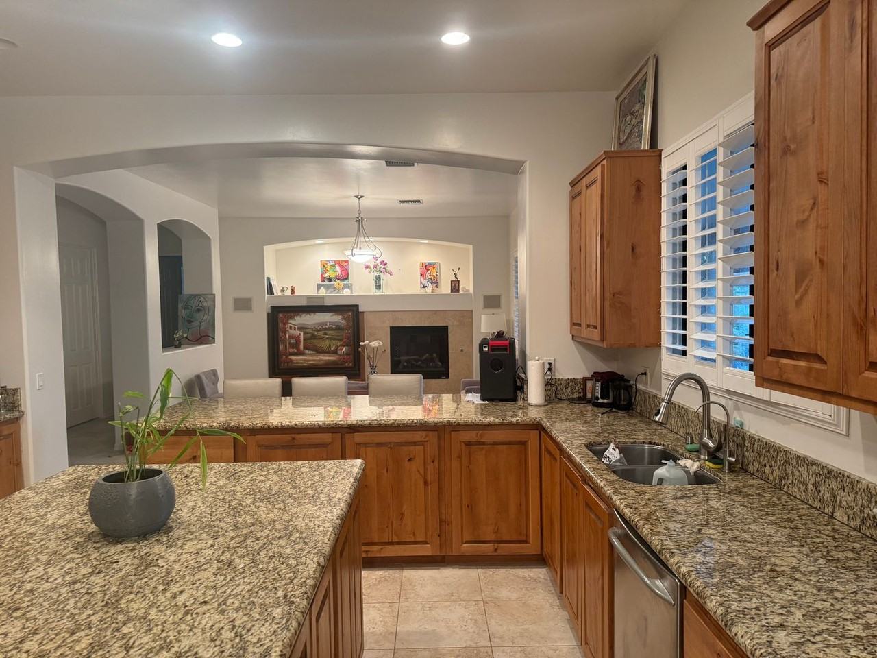 14032 E Cavedale Dr - Photo 3 of 30