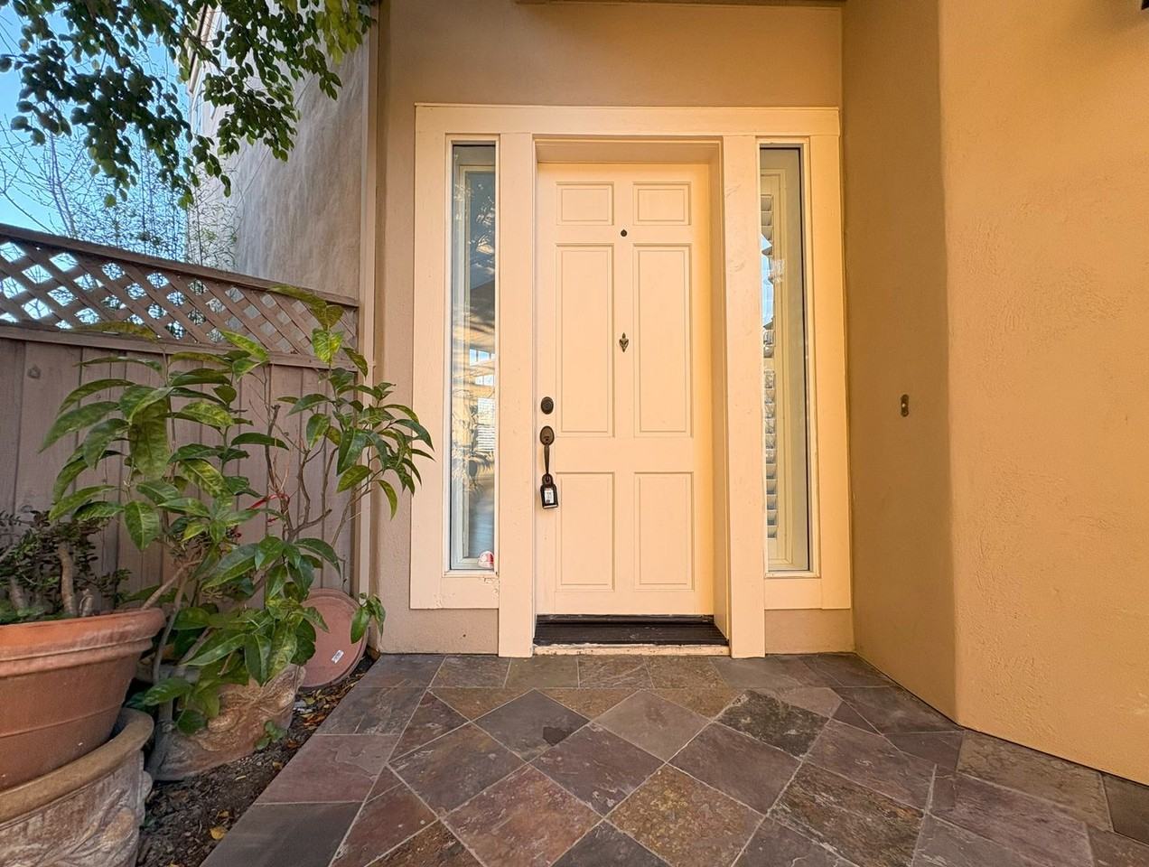 939 Corriente Point Dr - Photo 5 of 50