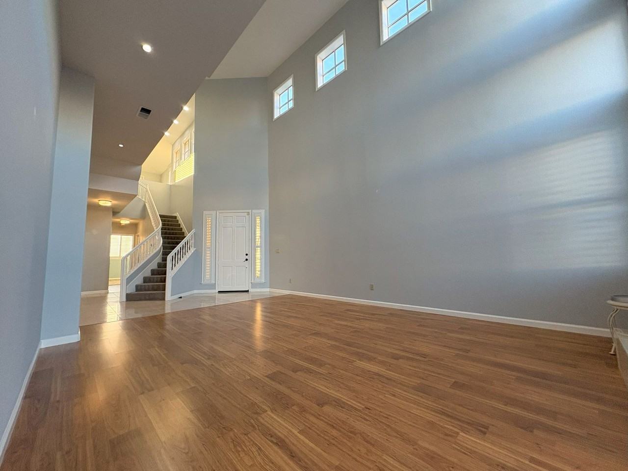 939 Corriente Point Dr - Photo 7 of 50