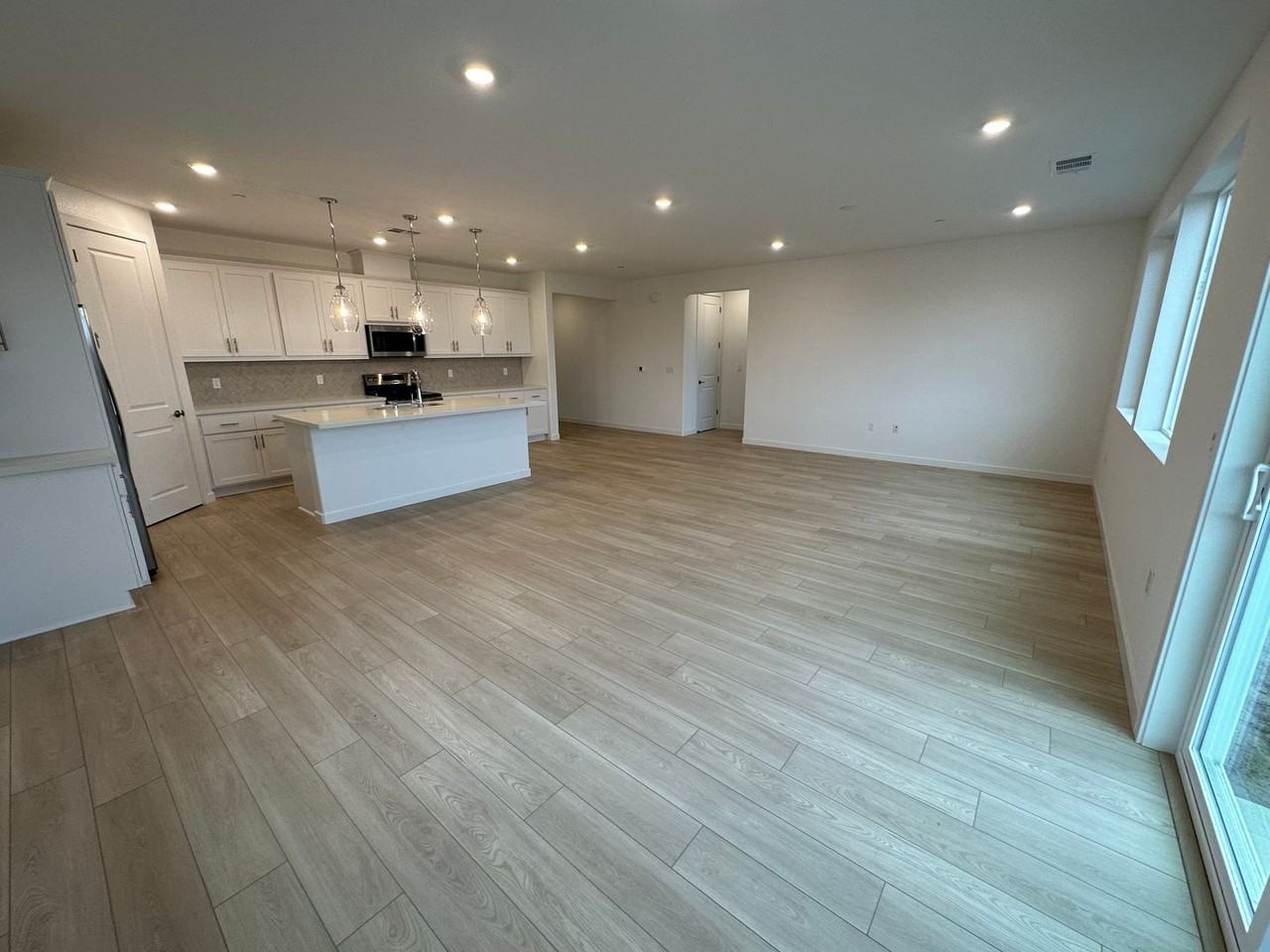 1715 Lacey Ave - Photo 7 of 22