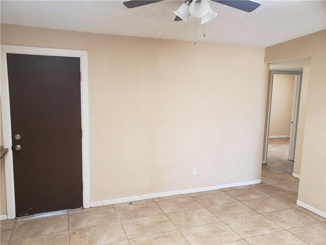 10440 Alcan St - Photo 3 of 25