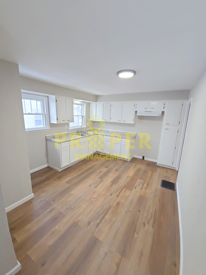 316 Alicia Rd - Photo 2 of 12