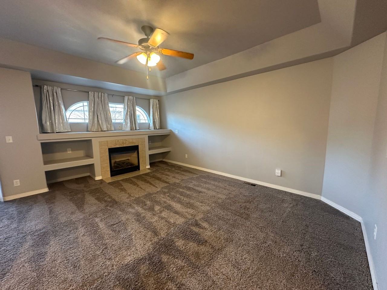 2225 Stepping Stones Way #D - Photo 4 of 19