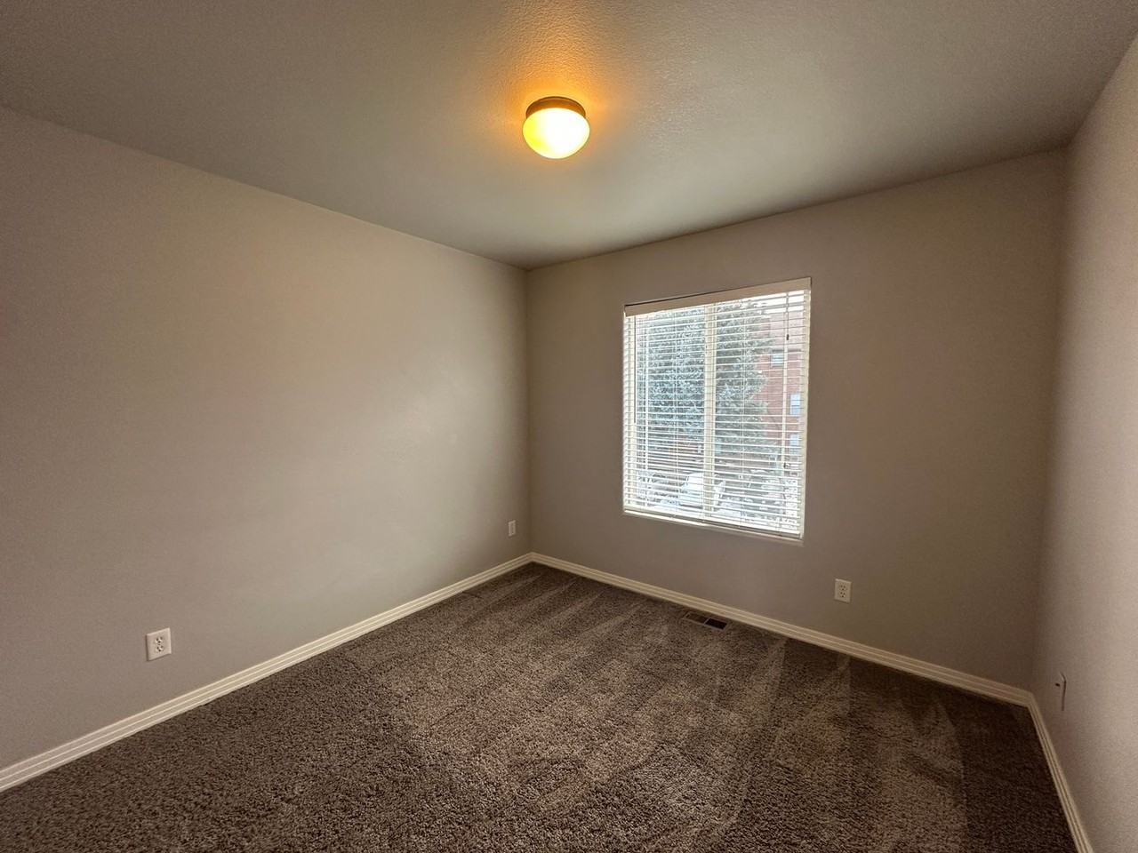 2225 Stepping Stones Way #D - Photo 7 of 19