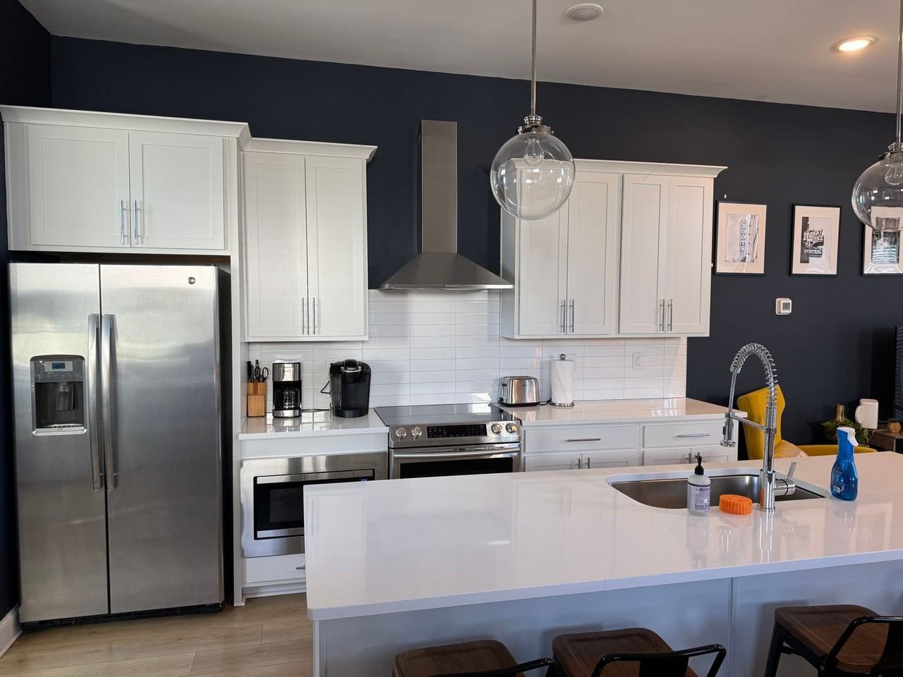 2128 24th Ave N - Photo 4 of 39
