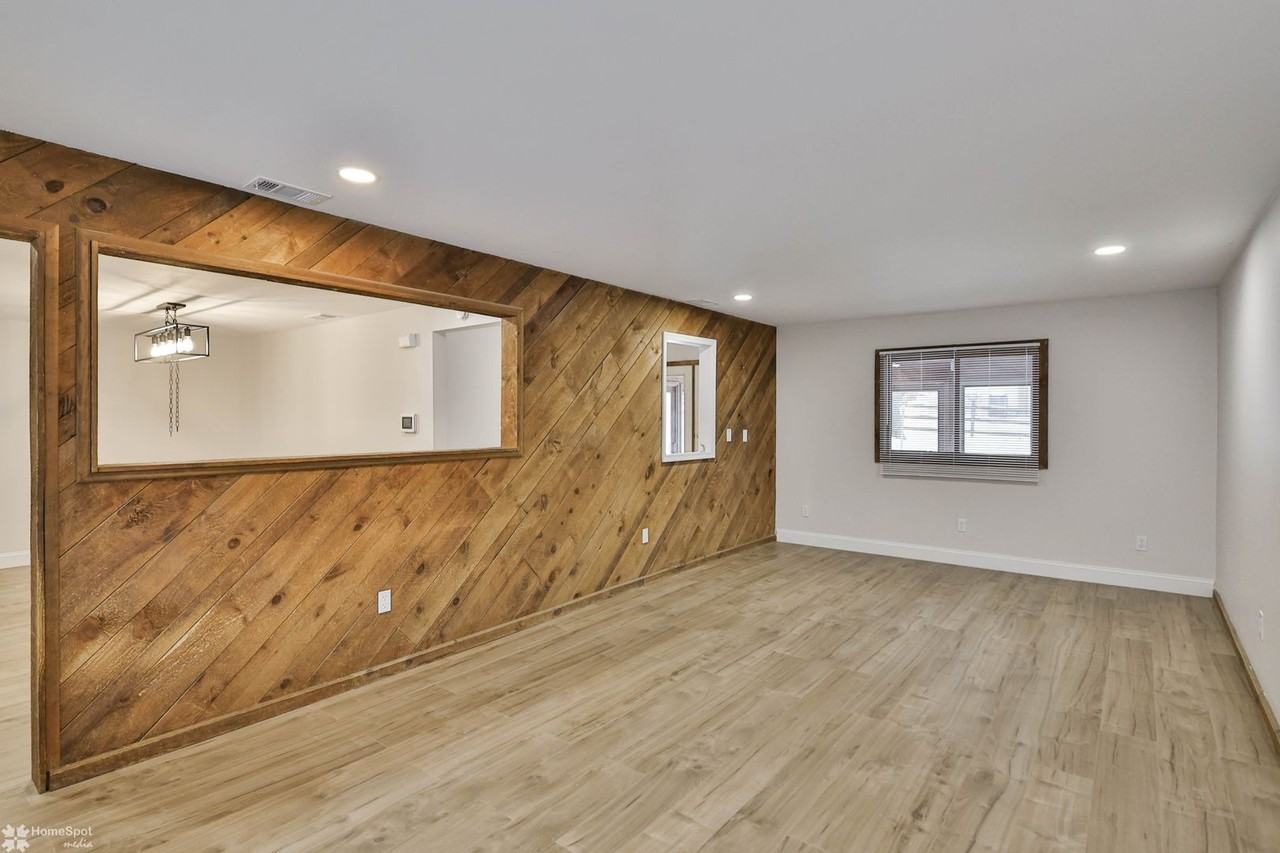 7718 Sweetwood Dr - Photo 5 of 50