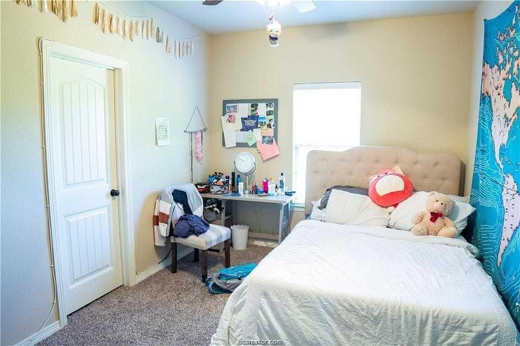 1209 Westover St - Photo 3 of 13