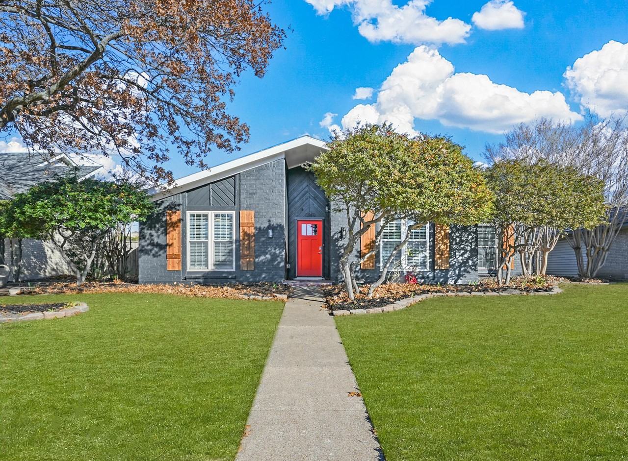 1149 Midway Drive - Photo 2 of 25