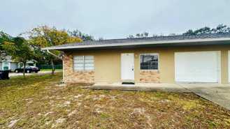 160 Julie Ln - Photo 1 of 1