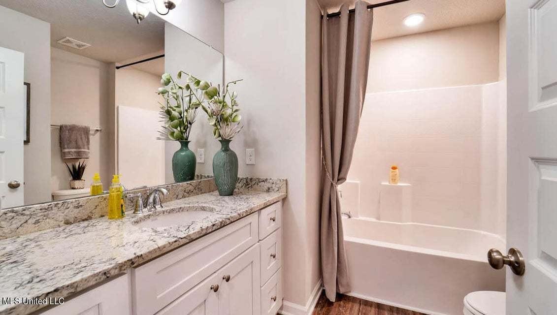 142 Mulberry Drive - Photo 5 of 16