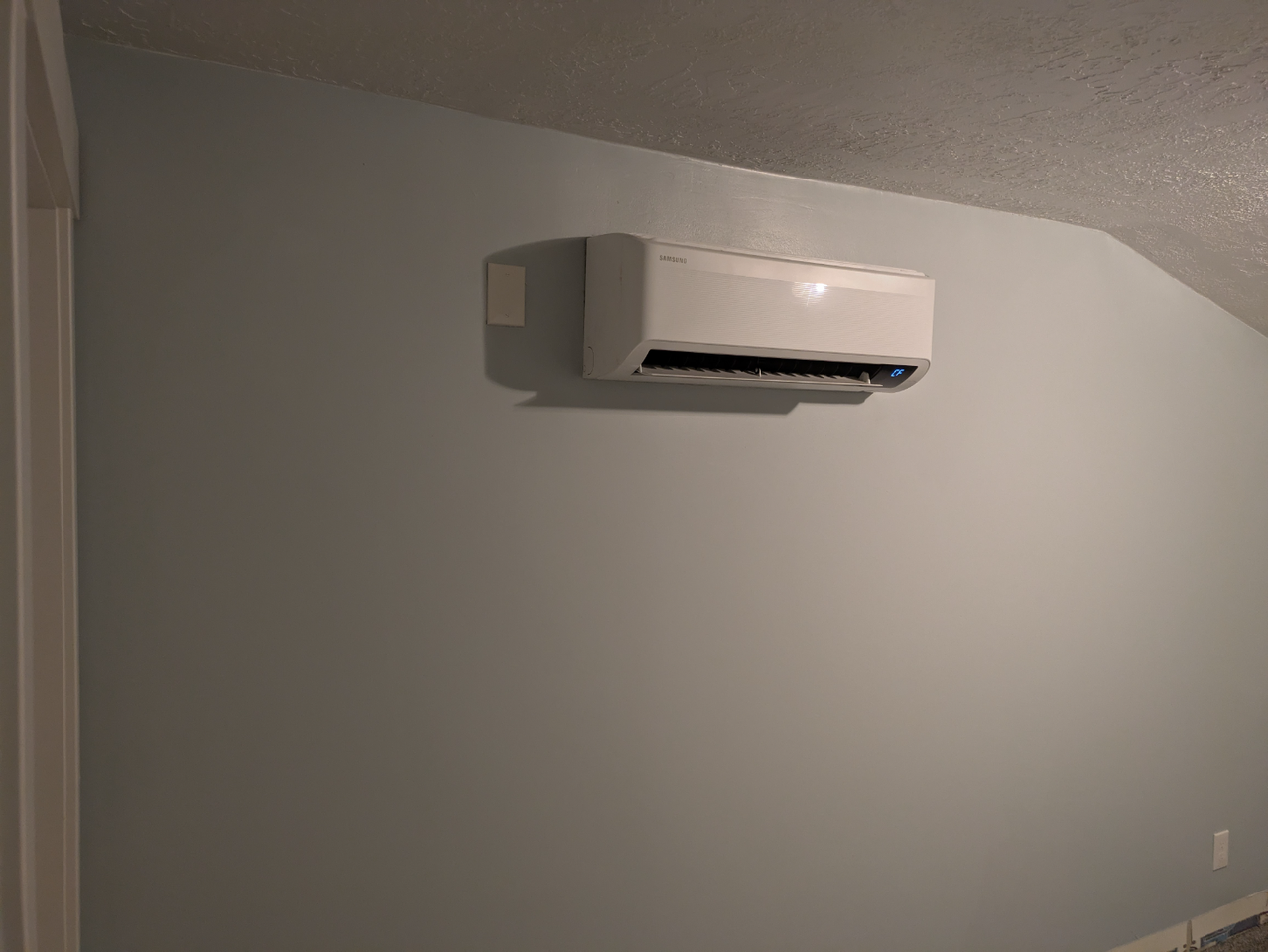 473 S 400 W - Photo 3 of 45