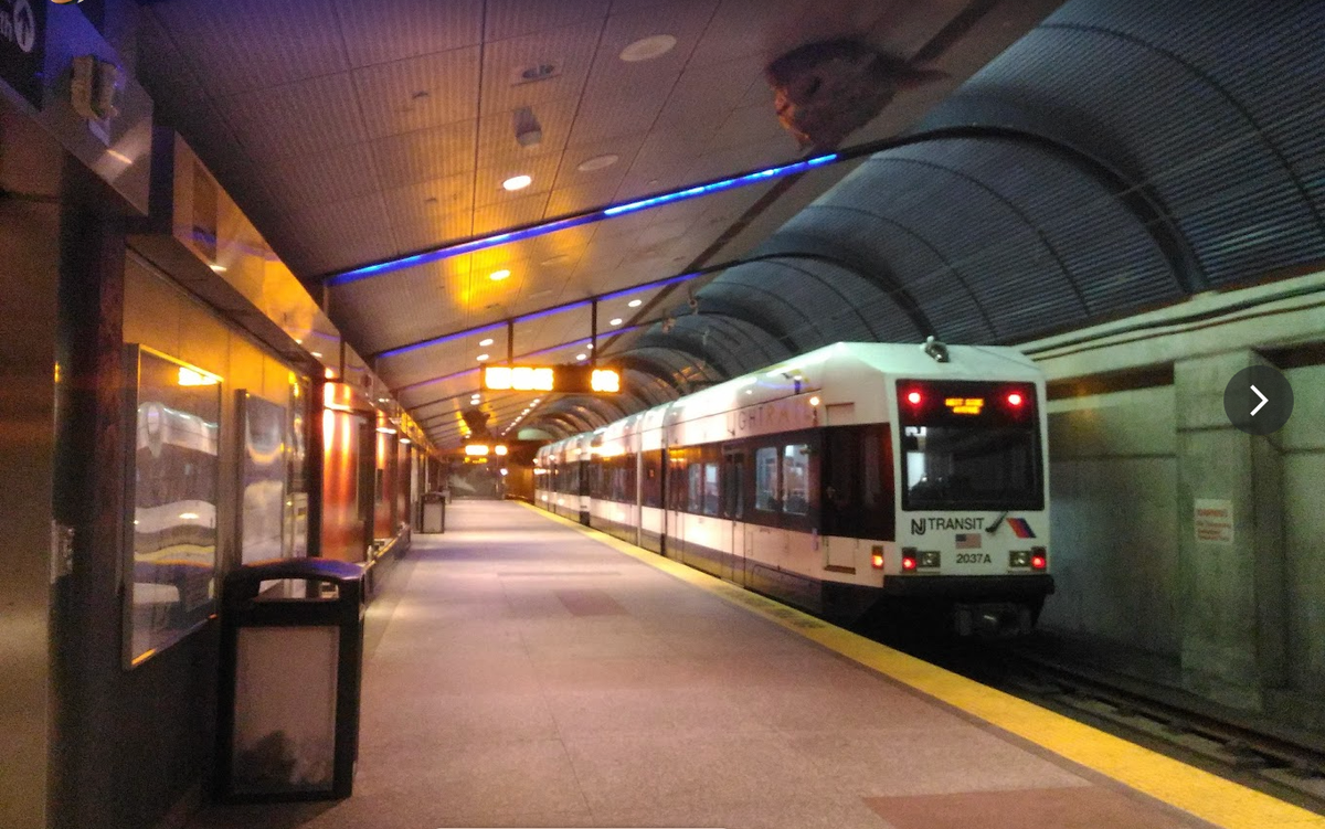 4801 Palisade Ave ##2b - Photo 5 of 20