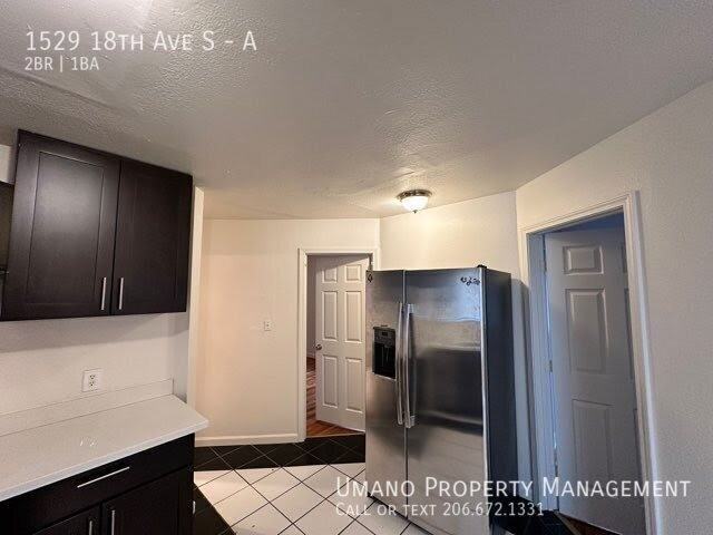 1529 18th Ave S #A - Photo 3 of 12
