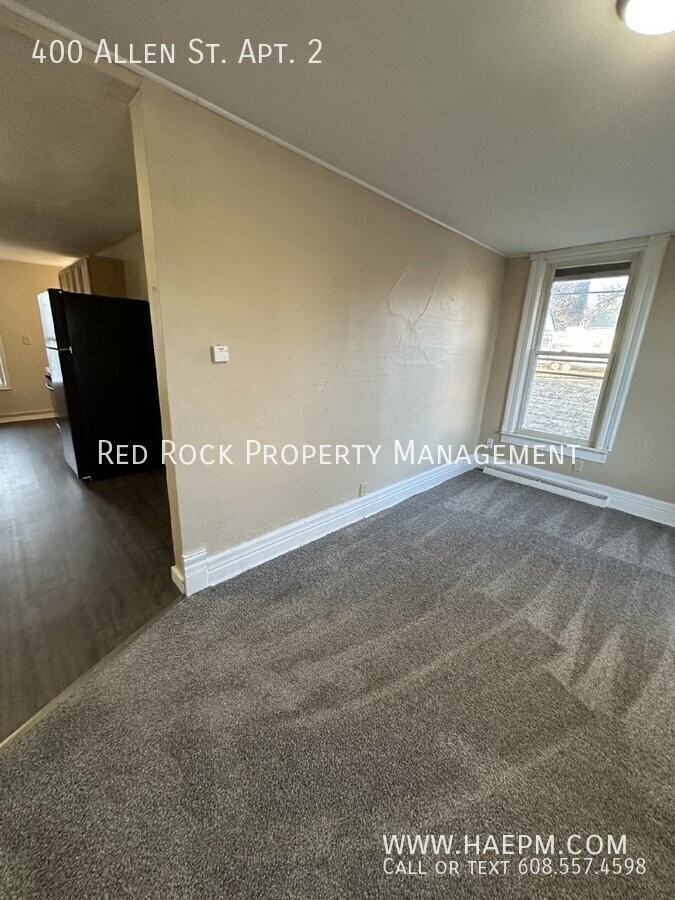 400 Allen St Apt 2 - Photo 3 of 18