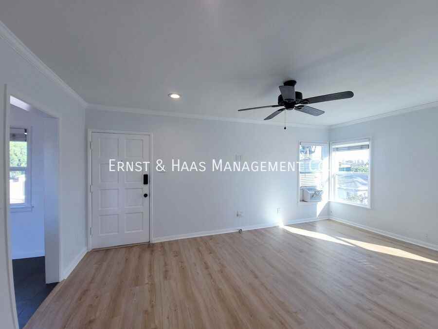 4217 1/2 N Bellflower Blvd - Photo 3 of 22